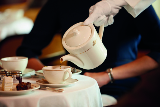 White Star Service: Legendary Hospitality