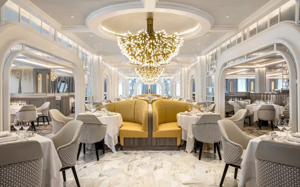 the grand dining room