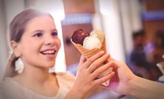 Amarillo Ice Cream Shop and Chocolate Bar