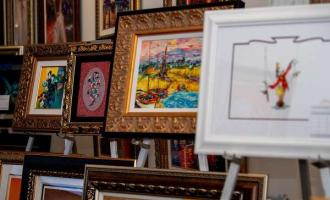 Art Auctions