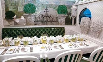 Dining Dining