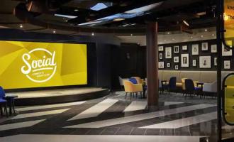 Entertainment & Nightlife Entertainment & Nightlife