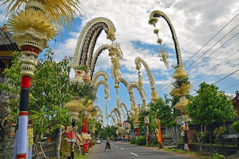 Bali Street Ceremony