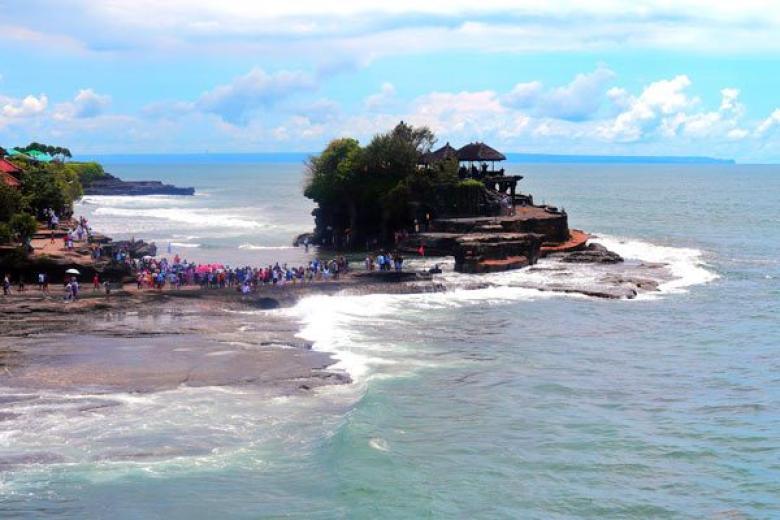 Tanah Lot Temple