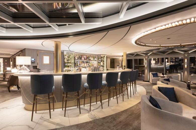 UNIWORLD BOUTIQUE RIVER CRUISES - BAR 