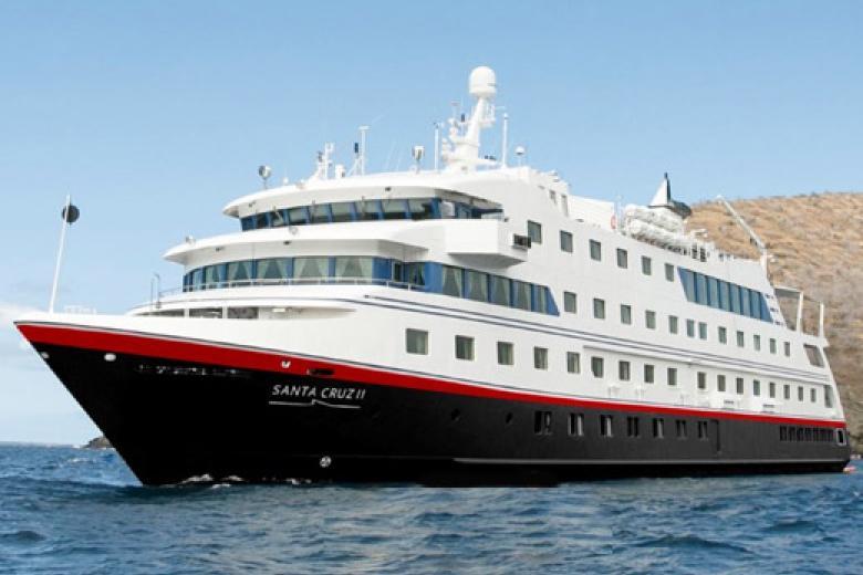 HURTIGRUTEN EXPEDITIONS - MS Santa Cruz II