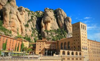 Exclusive Montserrat and Cava Trail Day Trip from Barcelona