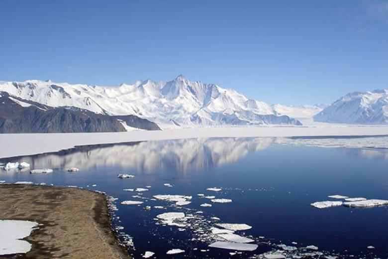 Lake Fryxell, Antarctica