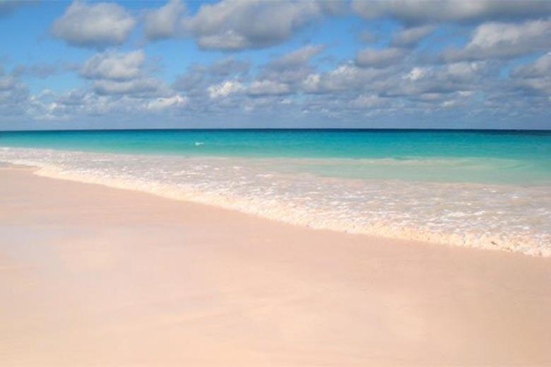 Pink Sand Beaches in Bermuda