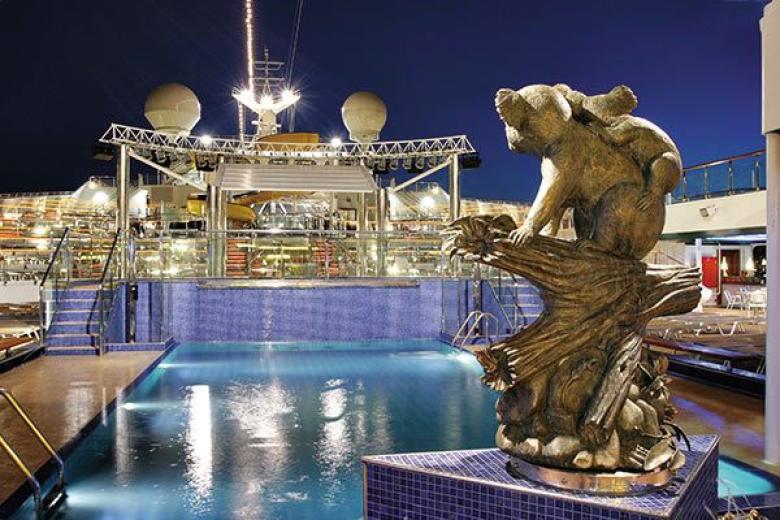 Costa Cruises - Pool Deck