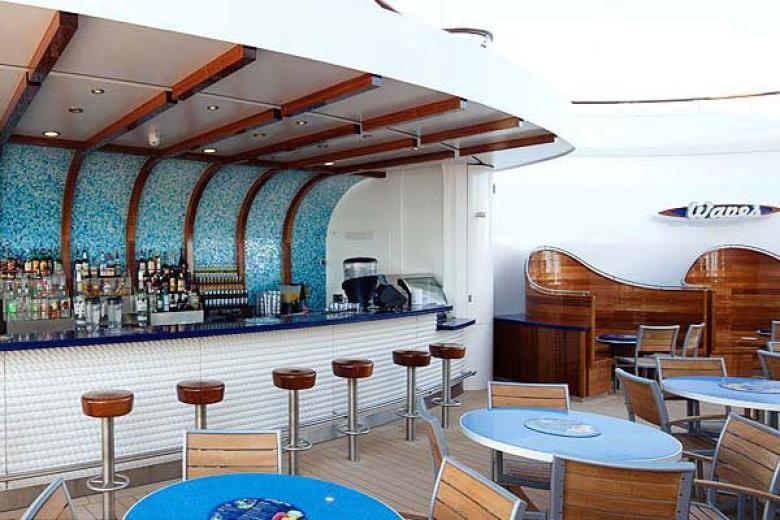 Disney Cruise Line - Waves Bar