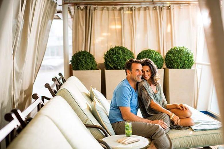  Regent Cruises - Deck Chairs