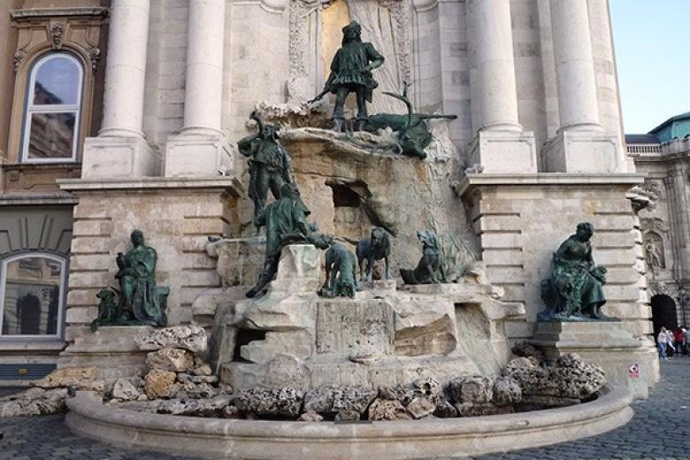 Budapest Matthias Fountain