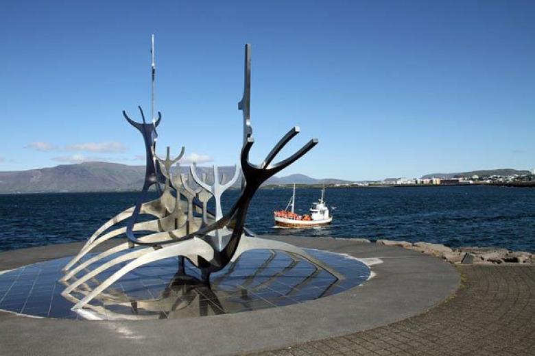 Reykjavik Statue