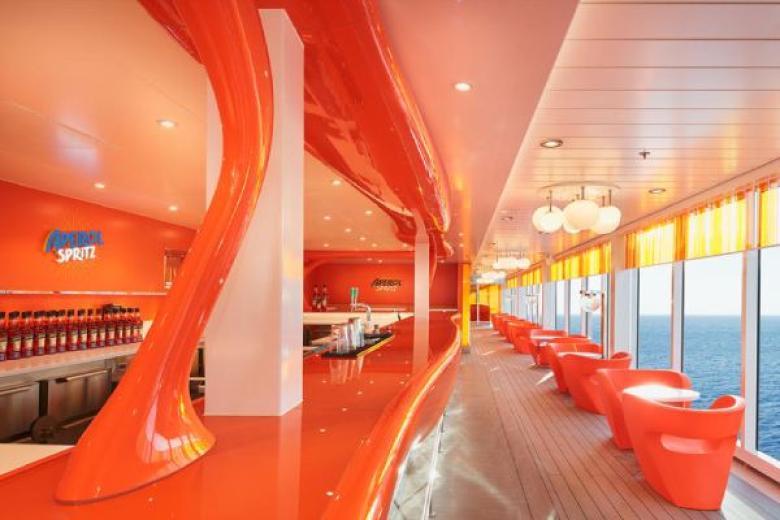 Costa Cruises - Aperol Spritz Bar