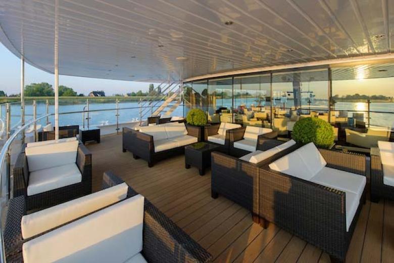 Avalon River Cruises - Observation Lounge