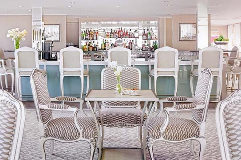 Uniworld Boutique River Cruises - Blue Danube Lounge