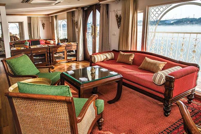 Uniworld River Cruises - Governors Lounge