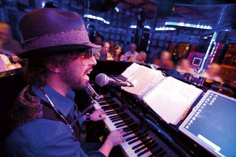 Carnival Cruise Line - Piano Bar Live Music