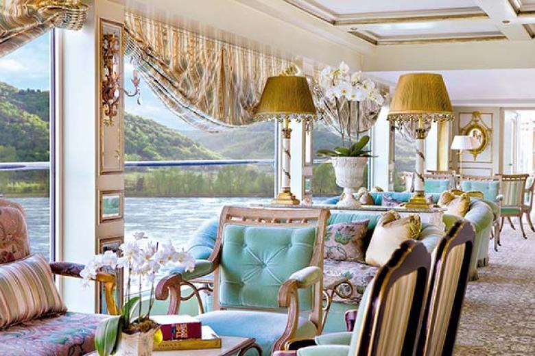 Uniworld Boutique River Cruises - Salon du Grand Trianon